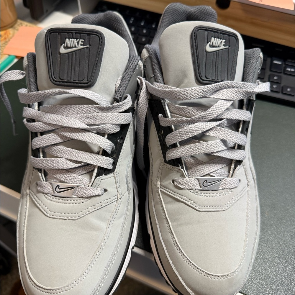 Nike Air Max LTD 3Light Gray and Black Sneakers - Picture 2 of 7